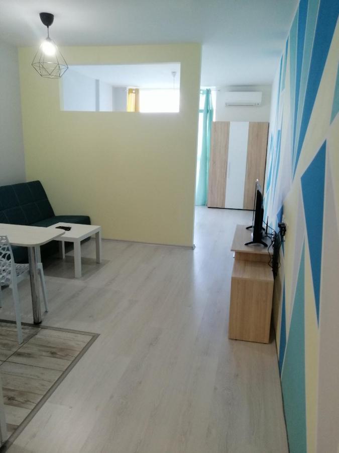 Tiara 152 Apartment *